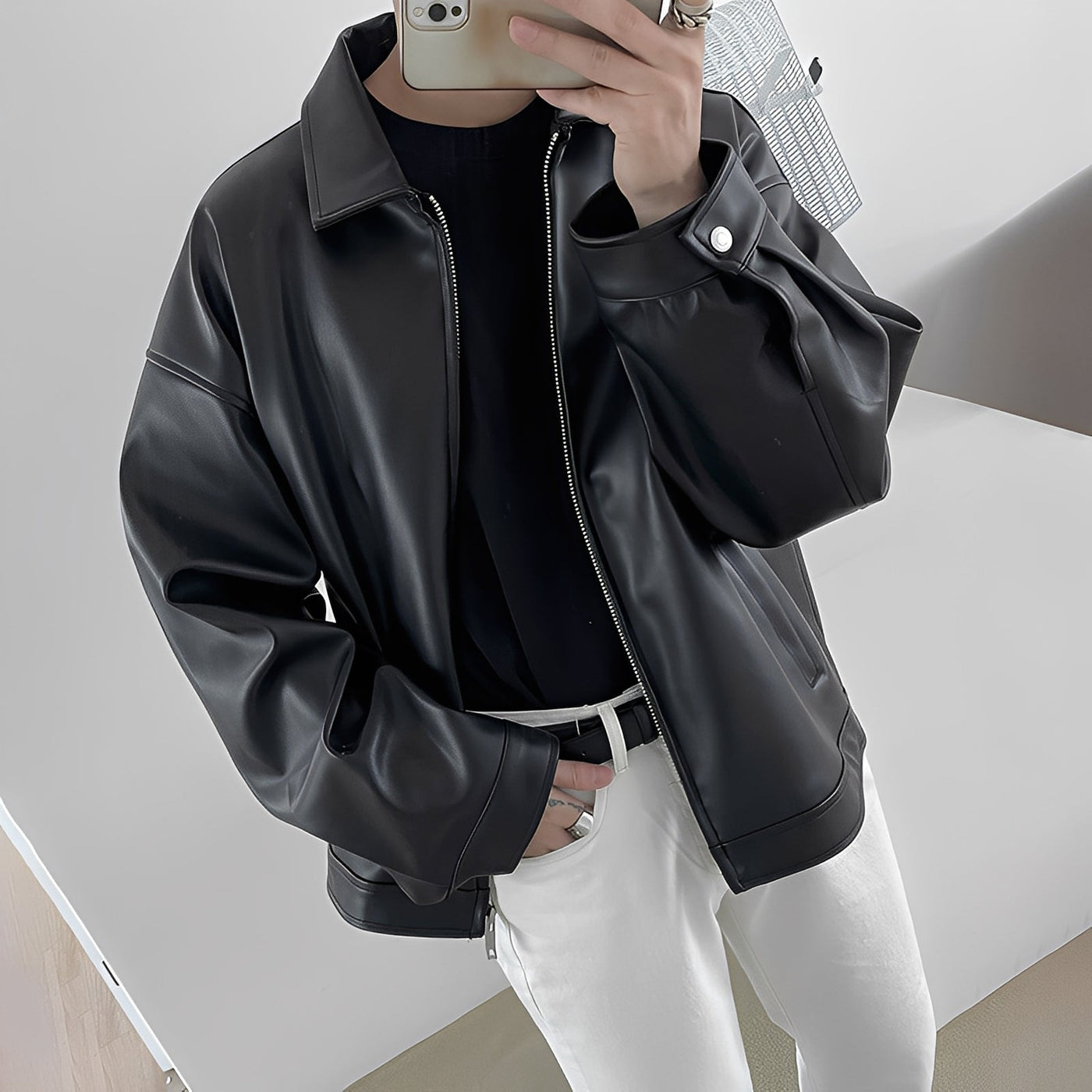 Stylische Oversize-Bomberjacke für Herren — Vayrani — Ansicht 3 — Farbe Schwarz