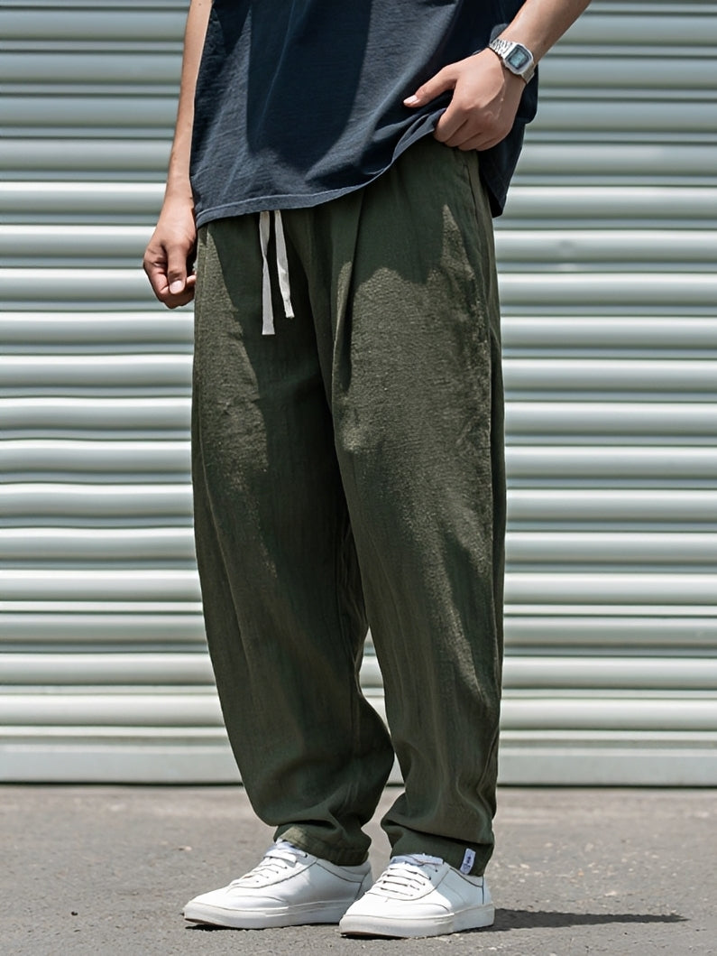 Herrenhose mit lässigem, geradem Schnitt — Vayrani — Ansicht 3 — Farbe Grün
