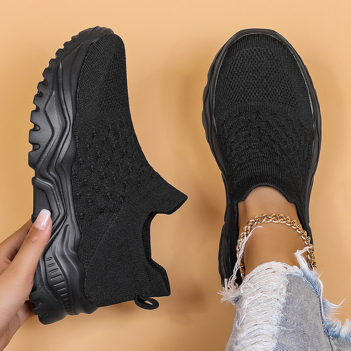 Komfortable Sneaker für Damen — Vayrani — Ansicht 4 — Farbe Schwarz