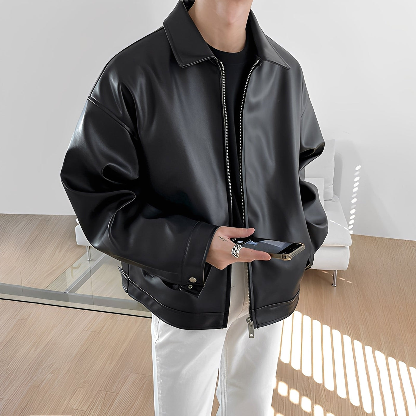 Stylische Oversize-Bomberjacke für Herren — Vayrani — Ansicht 2 — Farbe Schwarz