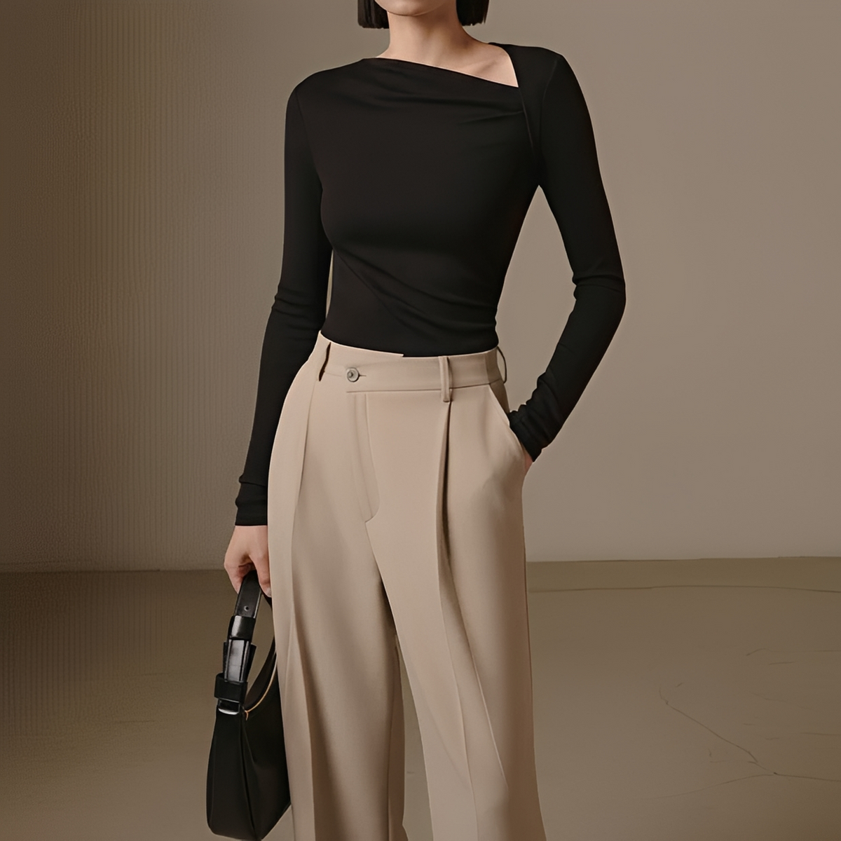 Selina - Asymmetrisches geripptes Shirt
