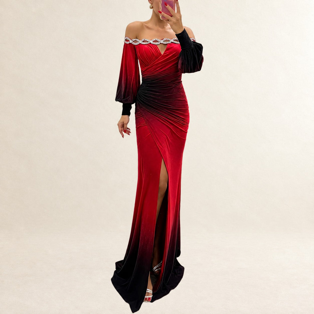 Damen Maxi-Kleid mit schulterfreiem Boot-Ausschnitt, Schmuckbesatz am Ausschnitt, gerafftes Wickeloberteil, lange Puffärmel, Frontschlitz