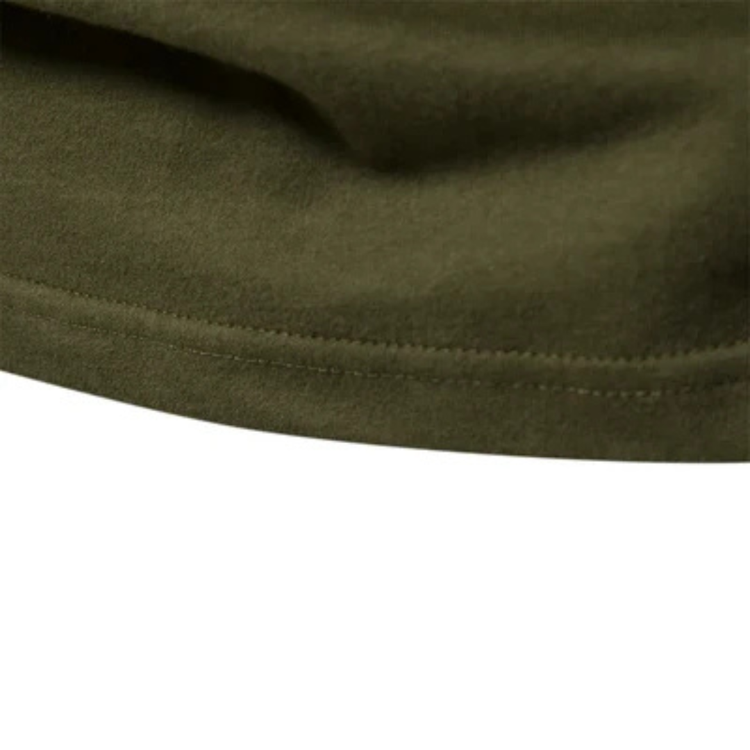 Herren Langarm-Raglanshirt mit Ärmeln in Kontrastfarbe - Rundhals, schmaler Schnitt, Brustlogo