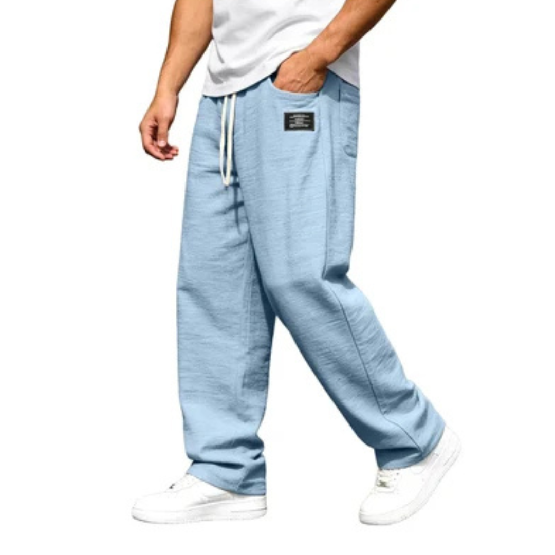 Herren Hose mit geradem Bein – elastischer Bund mit Kordelzug, seitliche Taschen, elastische Taille, gerades Bein, Patch-Detail