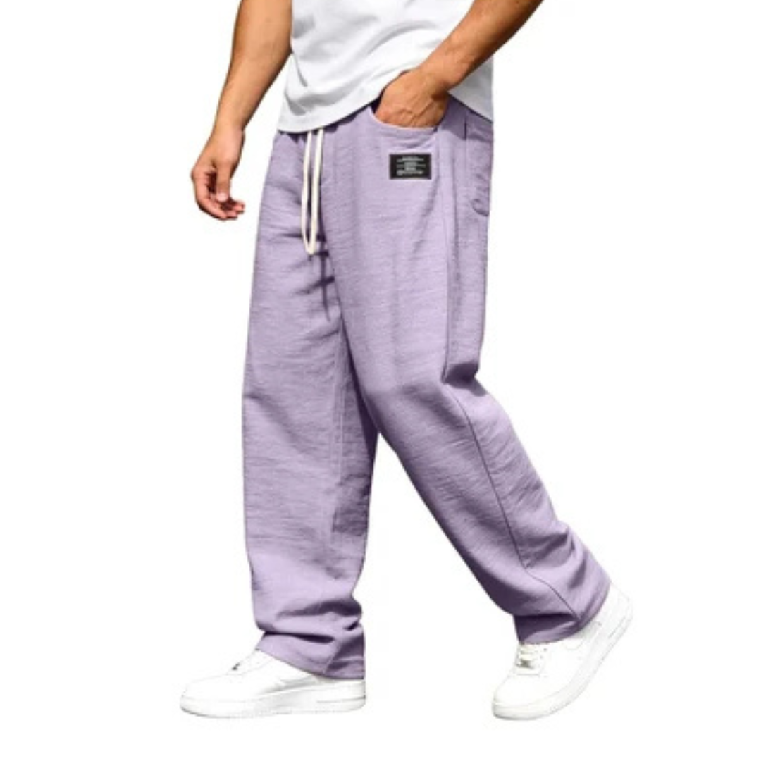 Herren Hose mit geradem Bein – elastischer Bund mit Kordelzug, seitliche Taschen, elastische Taille, gerades Bein, Patch-Detail